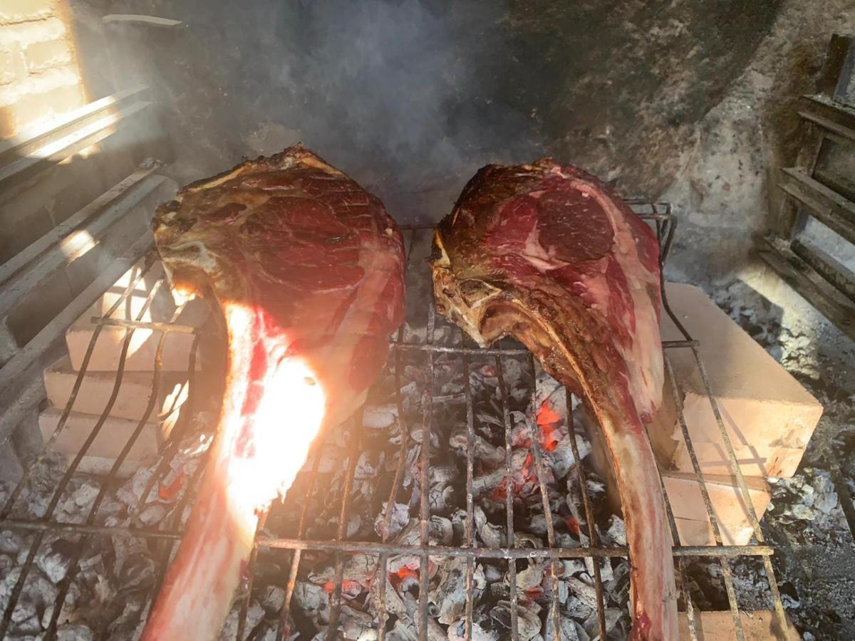 Hotel Rural Y Restaurante, Rinconcito De Gredos Cuevas Del Valle ภายนอก รูปภาพ