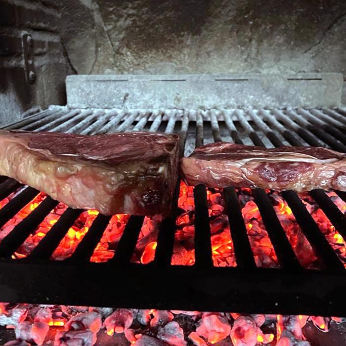 Hotel Rural Y Restaurante, Rinconcito De Gredos Cuevas Del Valle ภายนอก รูปภาพ